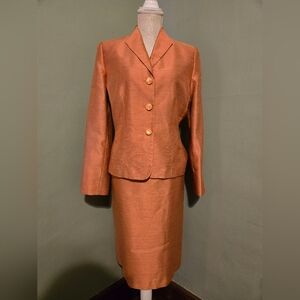 Le Suit Orange Coral 2 Piece Suit Woman's Size 10 Business Work Professional